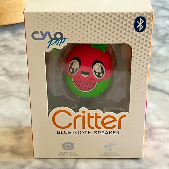 New Critter Bluetooth Speaker and Camera Remote - Picture 7 of 7